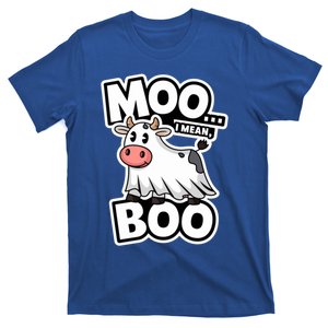 Moo I Mean Boo Funny Cow Ghost Halloween Design Gift T-Shirt