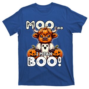 Moo I Mean Boo Funny Highland Cow Ghost Halloween Costume Cute Gift T-Shirt