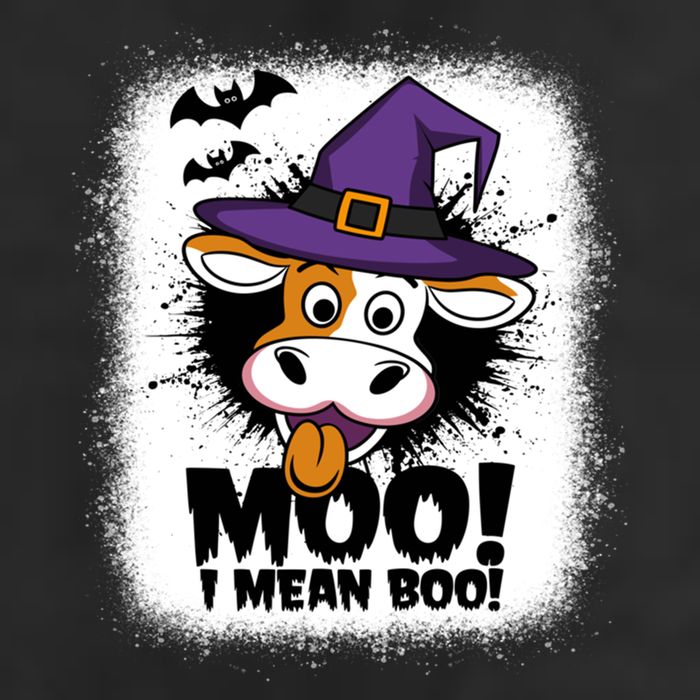 Moo I Mean Boo Funny Ghost Cows Halloween Highland Cow Gift Microfiber Hand Towel