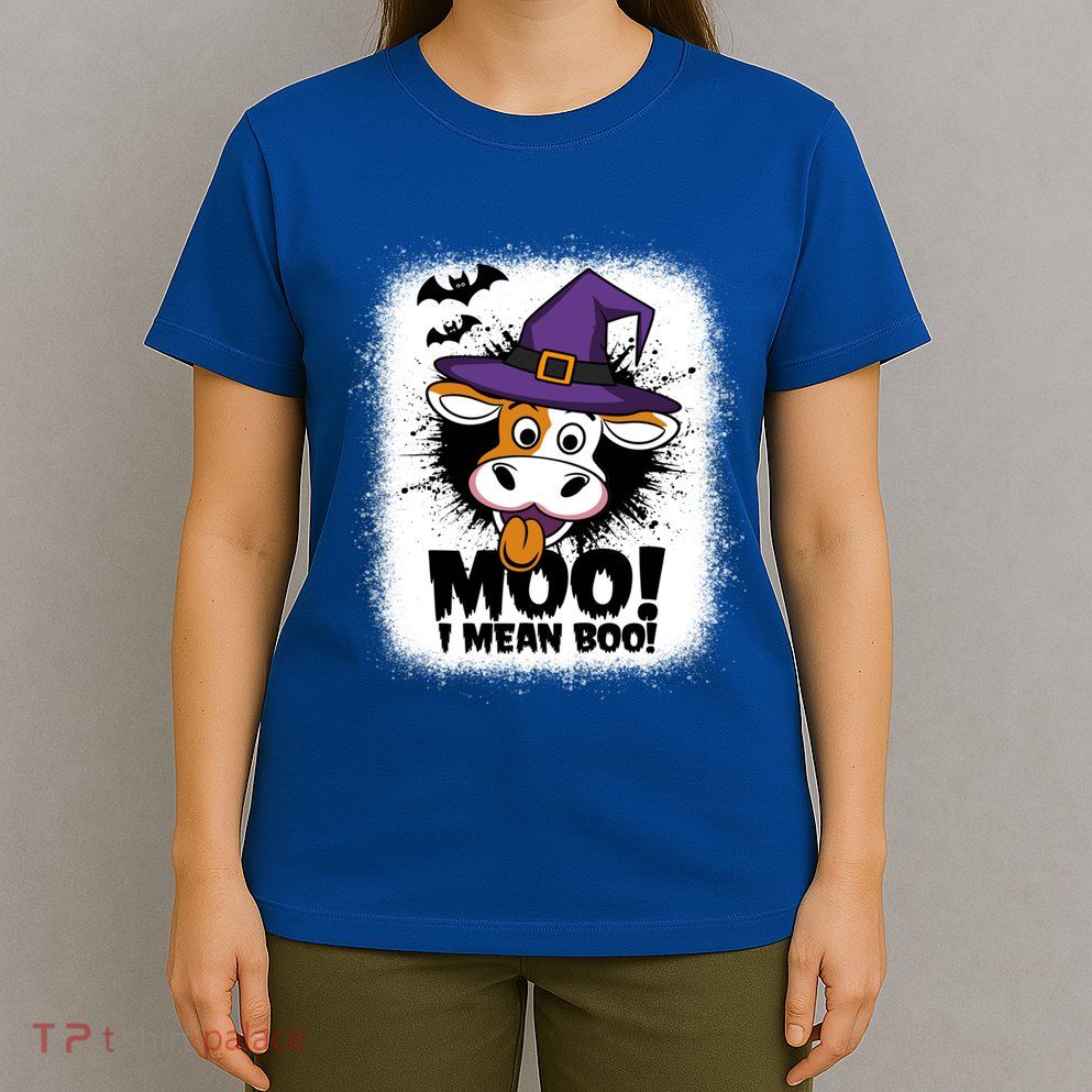 Moo I Mean Boo Funny Ghost Cows Halloween Highland Cow Gift T-Shirt