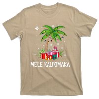 Mele Kalikimaka Christmas Lights Palm Tree Hawaiian Xmas Gift T-Shirt