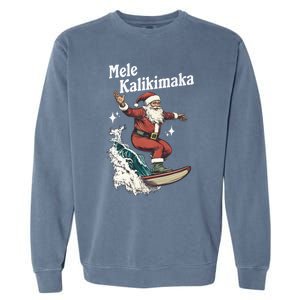 Mele Kalikimaka Hawaiian Christmas Surfing Santa Funny Gift Garment-Dyed Sweatshirt