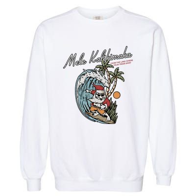 Mele Kalikimaka Hawaii Surfing Santa Christmas Hawaiian Garment-Dyed Sweatshirt