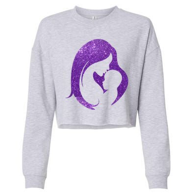 Mother Kissing Newborn Baby Cute Gift Cropped Pullover Crew