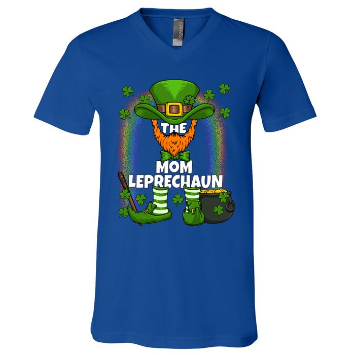 Mom Leprechaun Family Matching St Patricks Day Party Meaningful Gift V-Neck T-Shirt