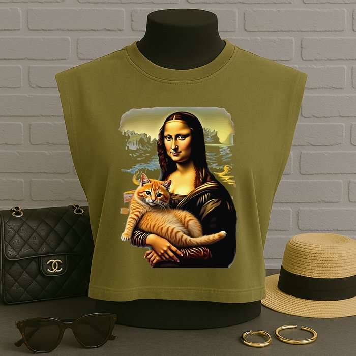 Mona Lisa Hugging Cat Garment-Dyed Women's Muscle Tee