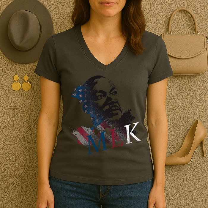 MLK Portrait Martin Luther KIng Jr.  Women's V-Neck T-Shirt