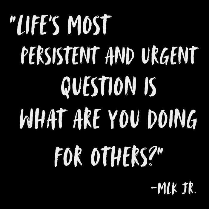 Martin Luther King Jr What Are You Doing For Others Drawstring Bag