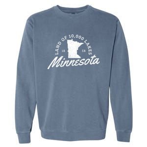 Minnesota Land Of The 10000 Lakes State Map Souvenir Gift Garment-Dyed Sweatshirt