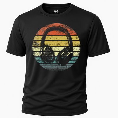 Music Lover Producer DJ Gifts Funny Retro Headphones Cooling Performance Crew T-Shirt