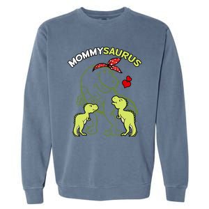 Mommysaurus Mommy 2 Dinosaur Mom Mother's Day Garment-Dyed Sweatshirt