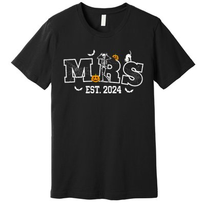 Mrs Mr 2024 Skeleton Couples Matching Wedding Halloween Premium T-Shirt