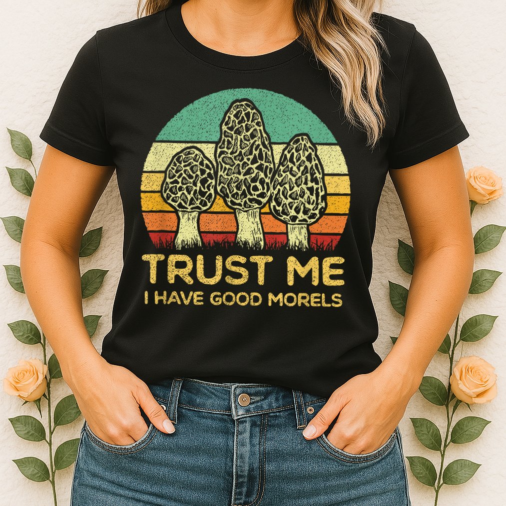 Morel Mushroom Funny Foraging Morels Hunters Womens T-Shirt