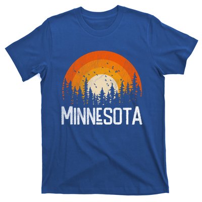 Minnesota Meaningful Gift Retro Style Vintage 70s 80s Gift T-Shirt