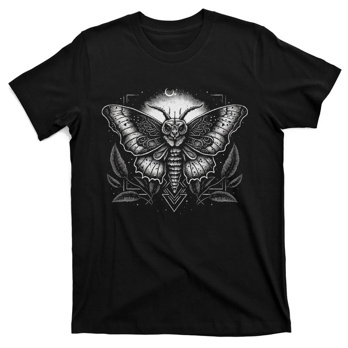 Moth Moon Geometry Heterocera Folkloric Wiccan Nature Goth T-Shirt