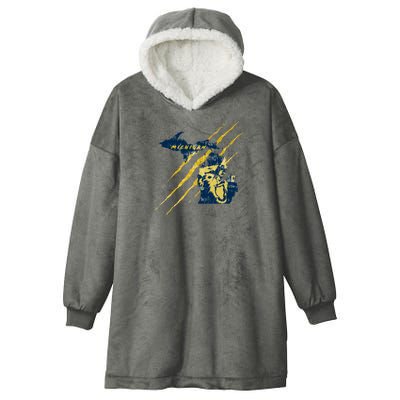 Michigan Hooded Wearable Blanket