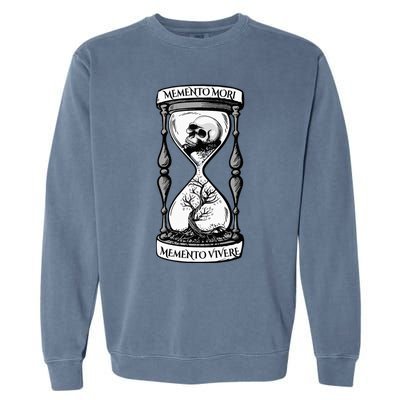 Memento Mori Memento Vivere Skull Design Stoic Memento Mori Garment-Dyed Sweatshirt