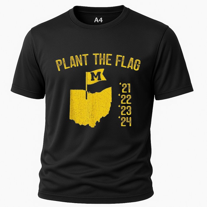 Michigan Map Plant The Flag 21 22 23 24 Cooling Performance Crew T-Shirt