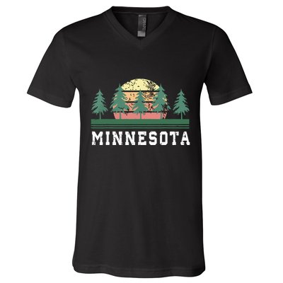 Minnesota Mn Retro Vintage Gift V-Neck T-Shirt