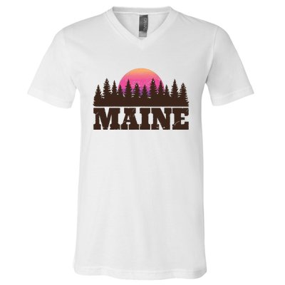 Maine Mn Retro Vintage Gift Women V-Neck T-Shirt