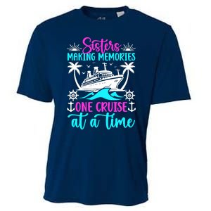 Making Memories Sisters Cruise Trip 2024 Sisters Vacation Cooling Performance Crew T-Shirt