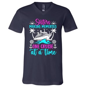 Making Memories Sisters Cruise Trip 2024 Sisters Vacation V-Neck T-Shirt