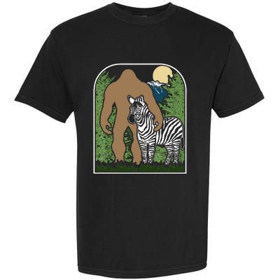 Mount Mt Si Forest Bigfoot Protecting Zebra Garment-Dyed Heavyweight T-Shirt