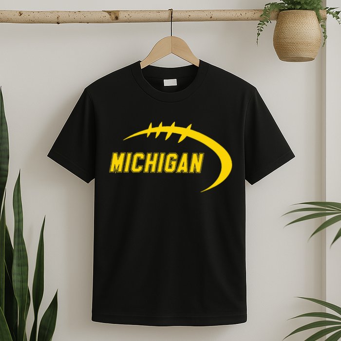 Michigan MI Throwback College Font Classic T-Shirt