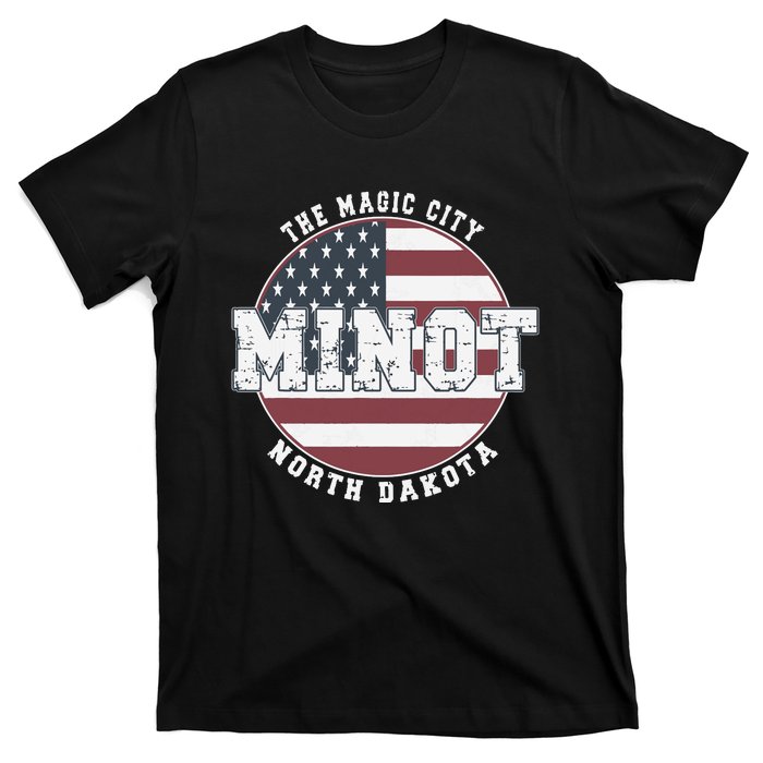 Minot North Dakota Vintage American Flag T-Shirt