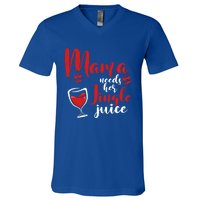 Mama Needs Her Jingle Juice Gift Merry Christmas Funny Xmas Gift V-Neck T-Shirt