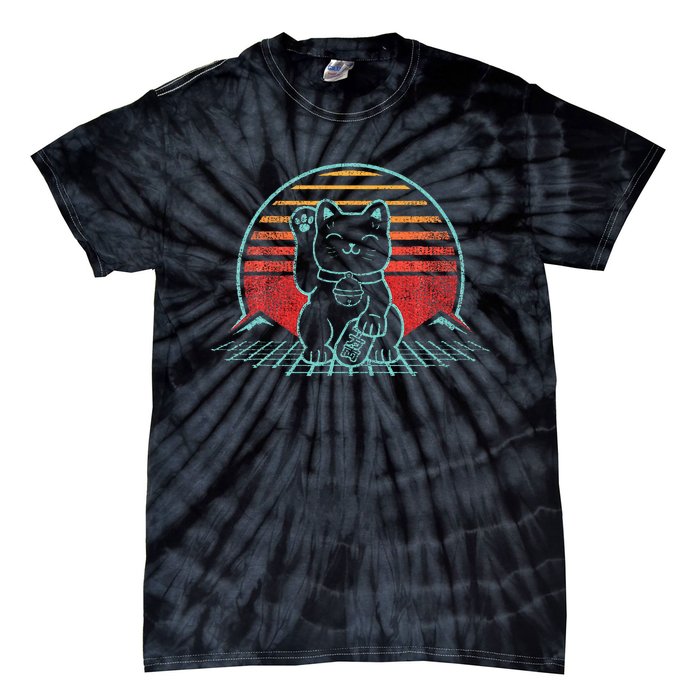 Maneki Neko Japanese Lucky Cat Retro Aesthetic Kawaii Tie-Dye T-Shirt