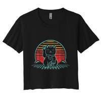Maneki Neko Japanese Lucky Cat Retro Aesthetic Kawaii Women's Crop Top Tee
