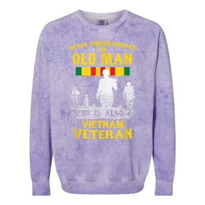 Mens Never Underestimate An OLD MAN Vietnam Veteran Gift Colorblast Crewneck Sweatshirt