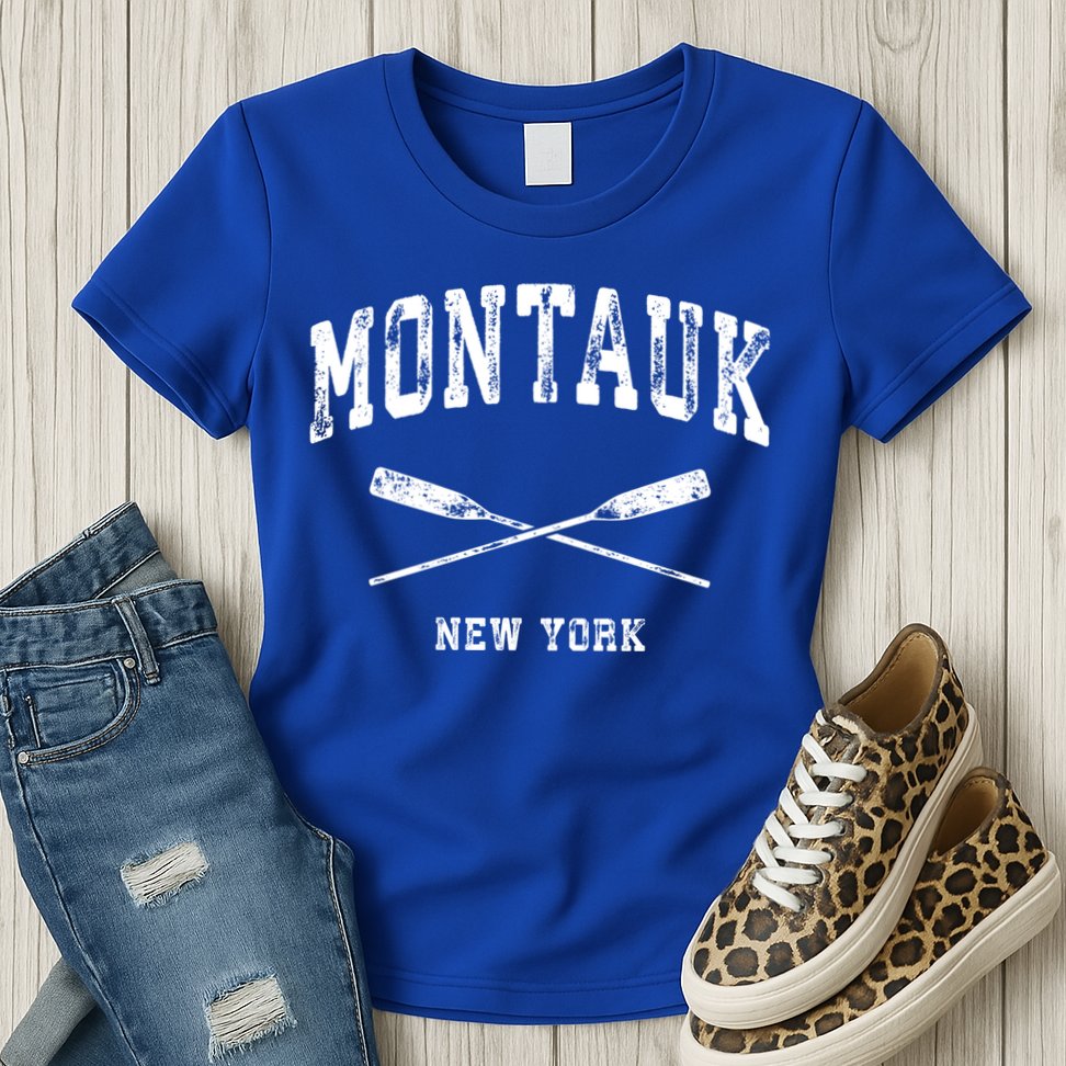 Montauk New York Vintage Nautical Crossed Oars Cute Gift Womens T-Shirt