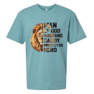 Man Of God Husband Daddy Protector Hero Dad Lion Father's Day Sueded Cloud Jersey T-Shirt