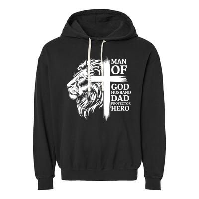 Man Of God Husband Daddy Protector Hero Dad Lion Jesus Cross Garment-Dyed Fleece Hoodie