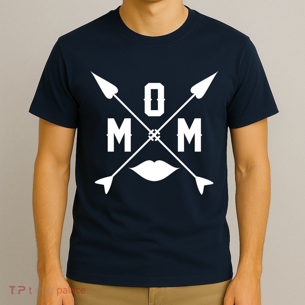 Mom Arrows Of Love T-Shirt