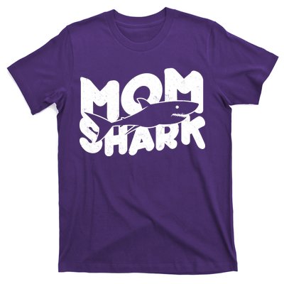 Mom Shark Funny Cute T-Shirt