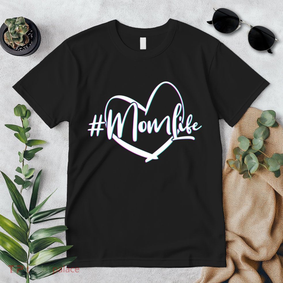 #MomLife Premium T-Shirt