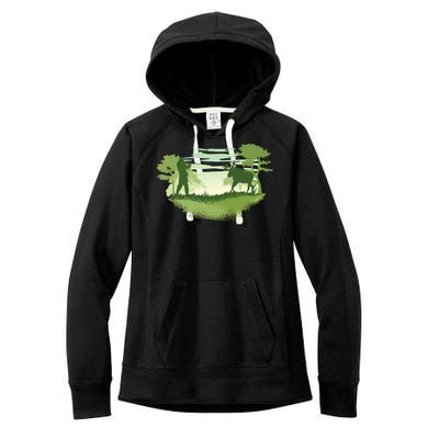 Moose Hunting Women's Fleece Hoodie