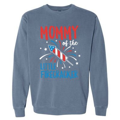 Mommy Of The Little Firecracker Pregnancy Announcet Gift Garment-Dyed Sweatshirt