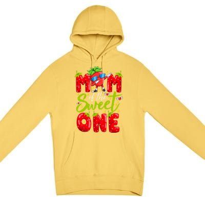 Mom Of The Sweet One Dabbing Valentines Day Strawberry Funny Gift Meaningful Gif Premium Pullover Hoodie