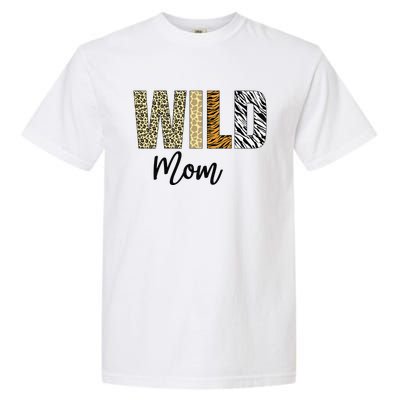 Mom of The Wild One Zoo Birthday Safari Jungle Animal Garment-Dyed Heavyweight T-Shirt