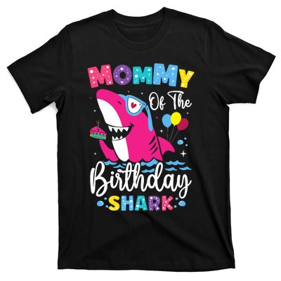 Mommy Of The Shark Birthday Mom Matching Family T-Shirt