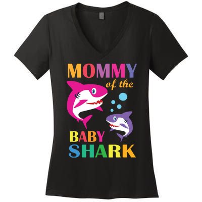 Mommy Of The Baby Birthday Shark Mommy Shark Mother's Day Women's V-Neck T-Shirt