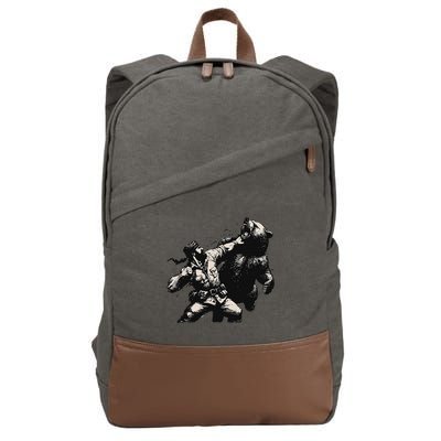 Man Punching Bear Funny Retro Vintage Hunting Cotton Canvas Backpack