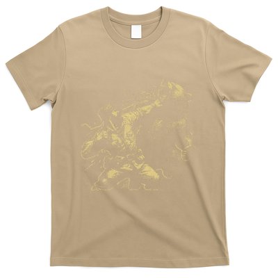 Man Punching Bear Funny Retro Vintage Hunting T-Shirt