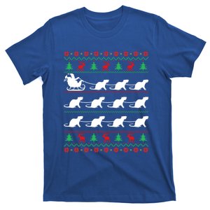 Mouse Pulls Santa Sleigh Christmas Mouse Lover Xmas Gift T-Shirt