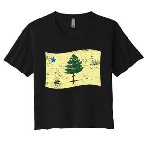 Maine Pine Tree Flag 1901 – First State Flag Women's Crop Top Tee