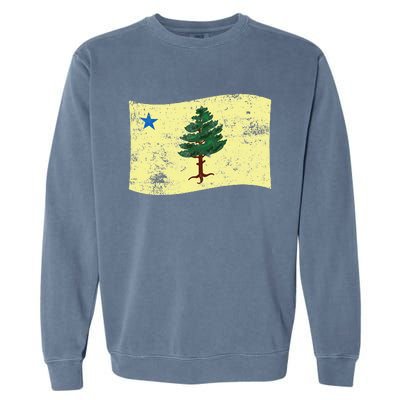 Maine Pine Tree Flag 1901 – First State Flag Garment-Dyed Sweatshirt